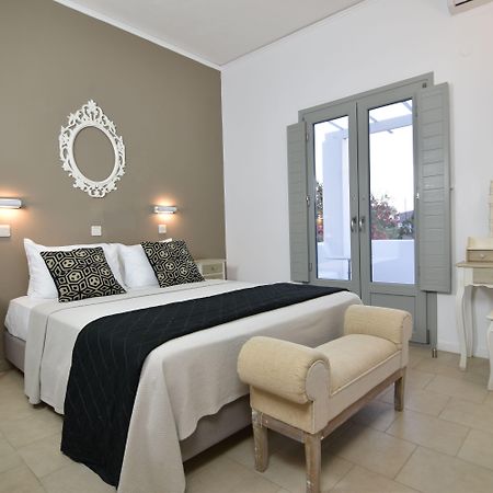 Hotel Aegeeis Perissa  Zewnętrze zdjęcie